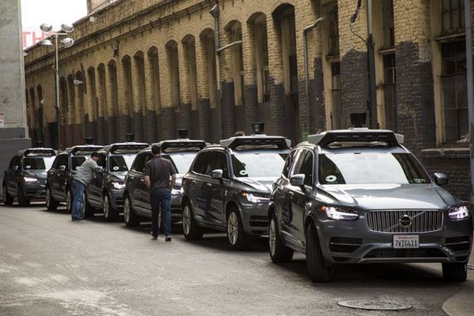 Đây là cách Uber dạy xe tự lái đi trên đường ảnh 1