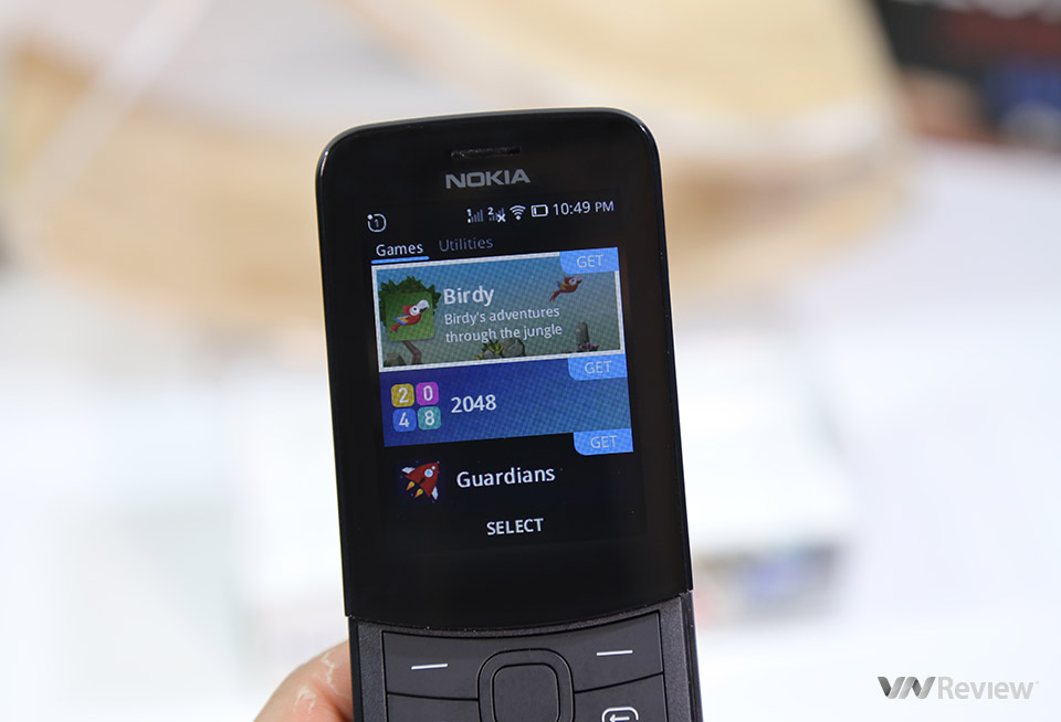 Mở hộp điện thoại “Ma trận” Nokia 8810 4G: smartphone trong thân hình 