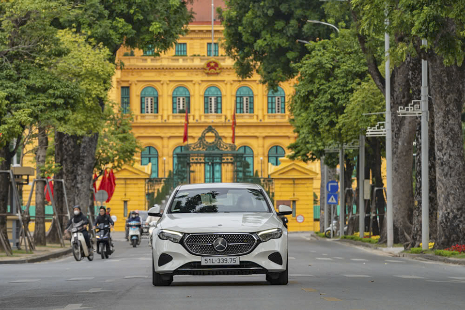 Mercedes-Benz Việt Nam mở rộng đối tượng khách hàng chiến lược và thân thiết