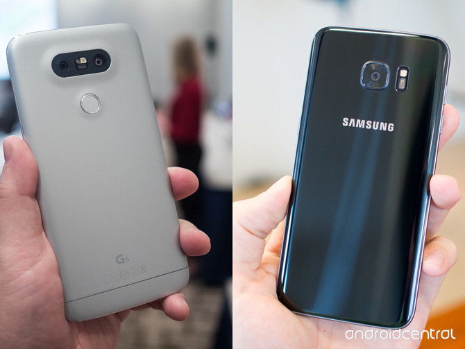 2 chiếc smartphone đến từ Hàn Quốc hứa hẹn là những đối thủ nặng ký nhất của làng smartphone Android năm nay, nhưng nếu chỉ chọn một, bạn sẽ chọn G5 hay S7?