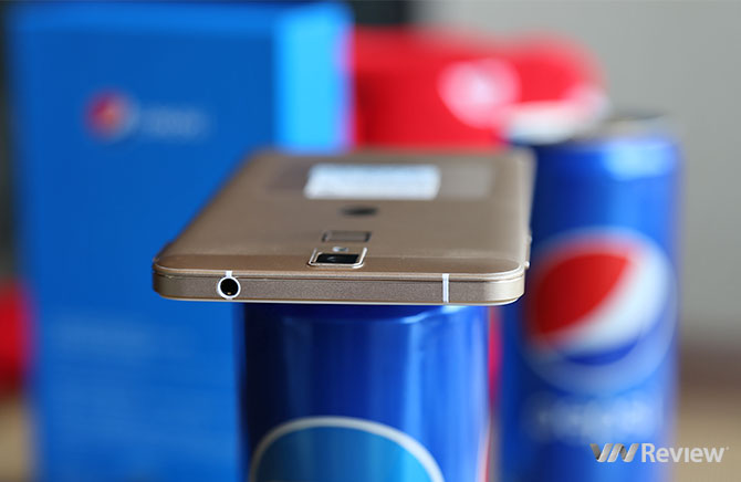 Trên tay điện thoại Pepsi giá hơn 2 triệu: thân kim loại, chip 8 lõi, vân tay