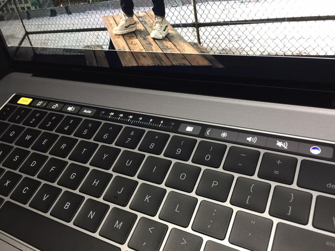 Trên tay MacBook Pro 2016
