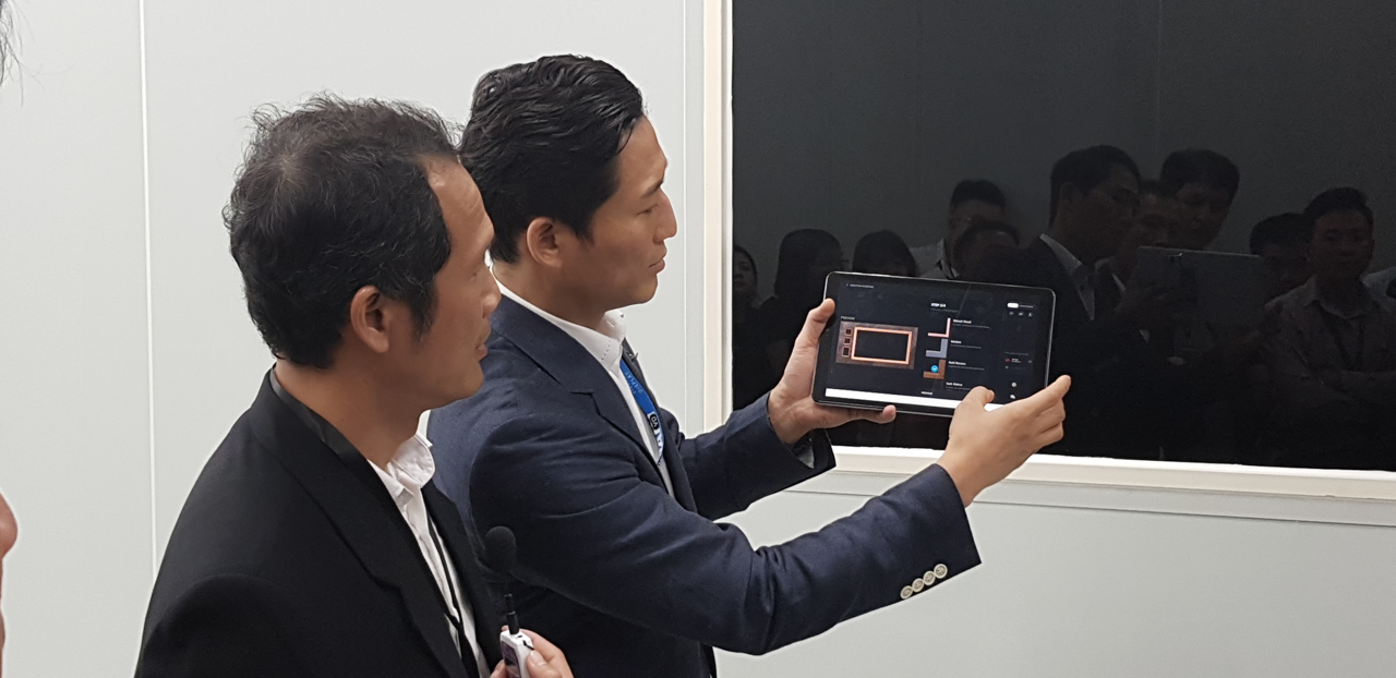 Trải nghiệm TV Samsung MicroLED The Wall 146 inch giá gần 8 tỷ đồng tại Việt Nam