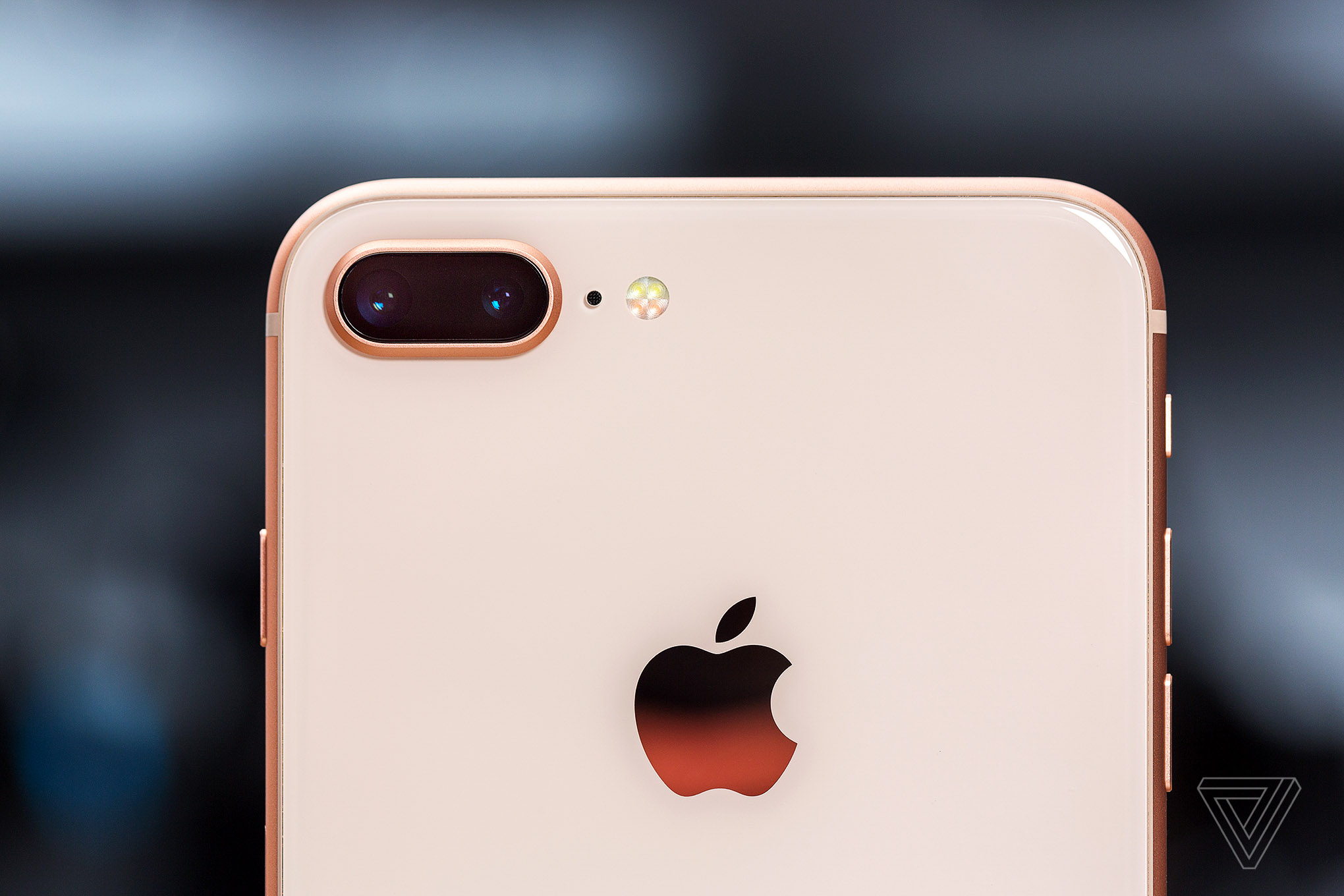Apple có thể đang phát triển một mẫu iPhone giá rẻ màn hình 5,5 inch