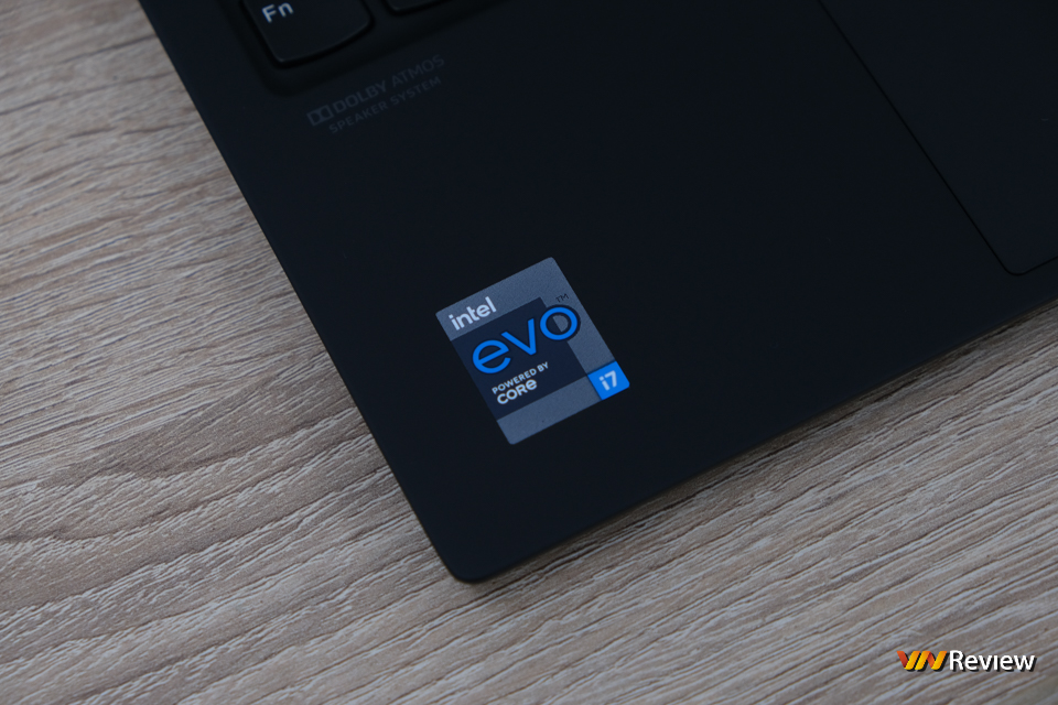 Đánh giá Lenovo ThinkPad X1 Nano: Chiếc ThinkPad cực mỏng nhẹ chúng ta hằng mong đợi - VnReview 2020 21